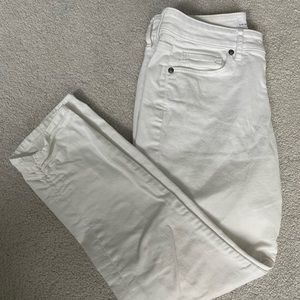 Ann Taylor Loft White Denim Cropped Skinny Pants size 27/4